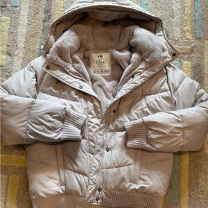 Abercrombie & Fitch kids - Ultra Collection Plush Jacket. Size 15/16.